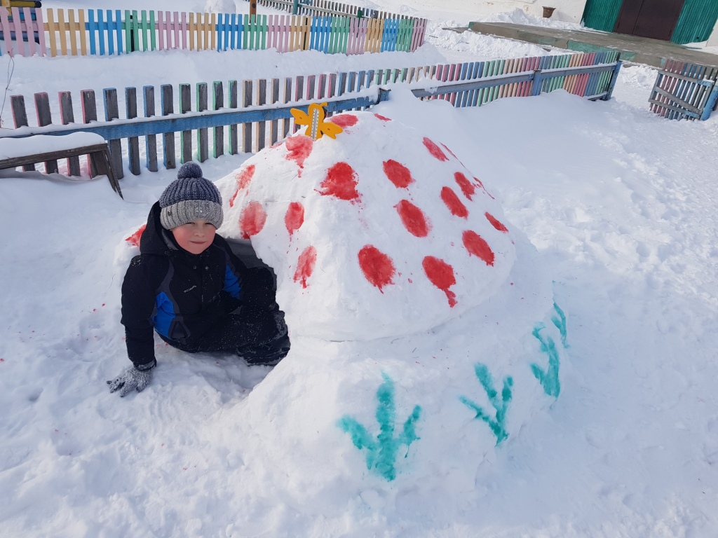 главный снежный городок лесосибирск 2024